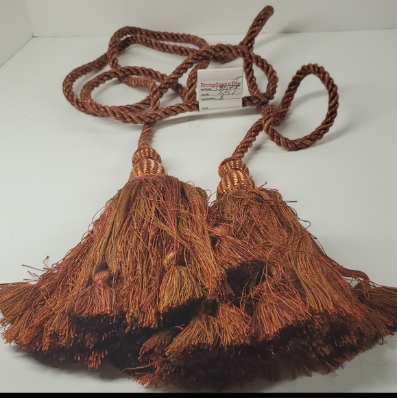 Brunschwig & Fils Vintage Burgundy Tieback Curtain Drape Holder 1pc - Picture 5 of 5